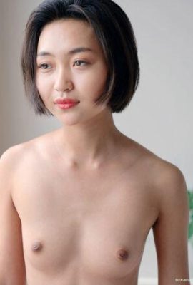 Marilyn “ Chair_Girl”  Li Jiao “ The Girl Next Door”  MetCN (46P)