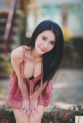 လှပသောခြေထောက်ရှိသော ထိုင်ဝမ်မိန်းကလေး- Yunas အလှပြင်ဓာတ်ပုံရိုက်ခြင်း (5) (91P)