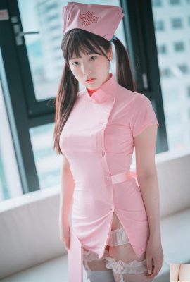 [PIA] ကိုရီးယားမိန်းကလေး၏ အသားအရေ ဖြူဖွေးသော ပေါင်းထားသော မုန့်လုံးကြီးသည် နို့မွှေးမွှေး (31P)