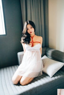 [YeonYu] ကိုရီးယားမိန်းကလေးက အရမ်းလှပြီး တောင့်တင်းတဲ့ အသွင်အပြင် (37P)