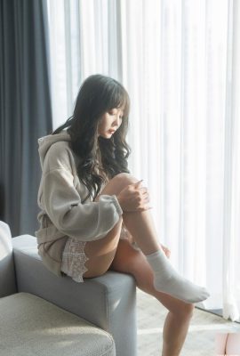 [Yeoni] ကိုရီးယားအလှမယ်တွေက စွဲဆောင်မှုရှိတဲ့ ၀တ်စားဆင်ယင်ပြီး ယားယံစေတယ် (17P)