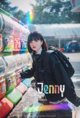 (Jeong Jenny) ဒေါသကြီးသော မိန်းကလေးသည် ကျောင်းဝတ်စုံဖြင့် ကျက်သရေအပြည့်ရှိသည်။ (33P)