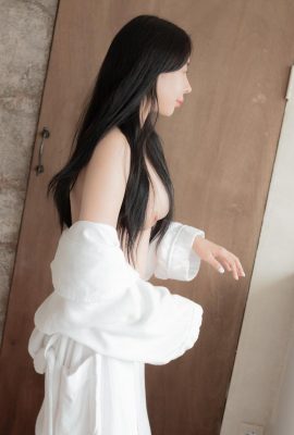 (Malrang) ဤ (41P) ဝတ်ဆင်ထားသော ရင်သားနှင့် ခြေထောက်ရှိသော ကိုရီးယား Tiancai မိန်းကလေးကို မည်သူ ခံနိုင်မည်နည်း။