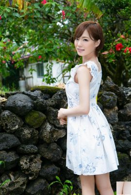 ထာဝရနွေရာသီ Airi Suzumura ၏လှပသောမိန်းကလေး (22P)