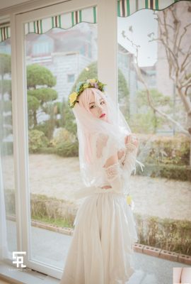 Yuna – Yuna) ၏ Cosplay Vol.2 (41P)