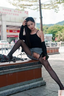 (အွန်လိုင်းစုစည်းမှု) XiuRen မော်ဒယ်-Xiao Ziyi Alice “ Black Silk Grey Dress”  အပိုင်း (၂) (83P)