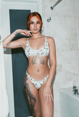 (Suicide Girls) ဧပြီလ 21 ရက်၊ 2023 – Skullo – Douse (42P)