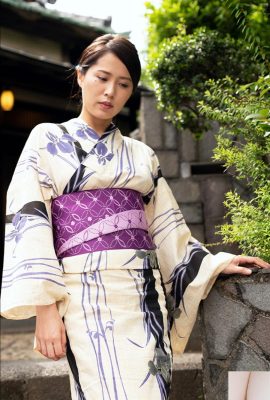 Miho Tsuno Yukata နှင့် အသားအရည် (121P)