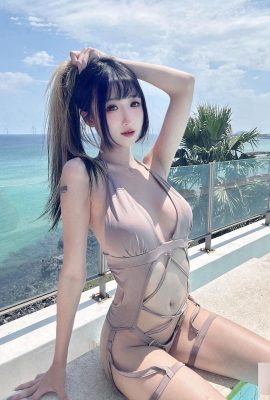 Sexy girl “ Anai Sinni”  bikini ဓာတ်ပုံသည် သူမ၏နူးညံ့သောအသွင်အပြင်၏ ကျက်သရေကိုပြသသည် (10P