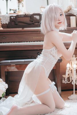 Hualing sexy white ပိုး cosplay လှပသောခြေထောက်နှင့်ခြေထောက် sexy ခြေအိတ်ဓာတ်ပုံ (19P)