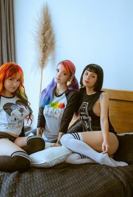 (Suicide Girls) ဖေဖော်ဝါရီ 02, 2025 – Gloom + Mimo – ပရဒိသုအခန်း (46p)