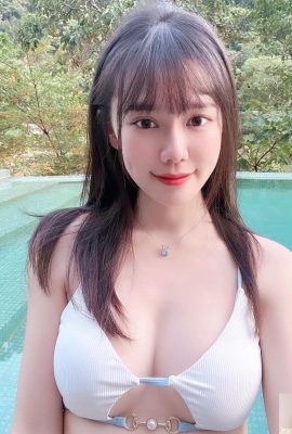 “ PIPI 17BABY”  သည်လှပသောကိန်းဂဏန်းတစ်ခုဝှက်ထားပြီး၎င်းကိုလုံးဝမကိုင်နိုင်ပါ (22P)