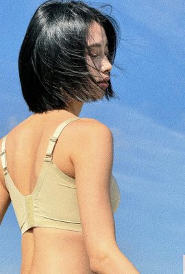 The Temperish Girl “ Sanni Shuixi”  တွင် sexy စိတ်ထားနှင့်နို့တိုက်ခြင်းများ (16 နာရီ) ရှိသည်။