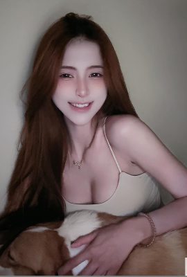 “ Yunxi”  သည် sexy နှင့် shezzling (20p)