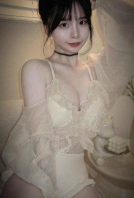 Zazza “ ကောင်းကင်တမန်အပြုံးကလူတွေကိုတက်ကြွမှုနဲ့ပြည့်စေတယ် (21P)