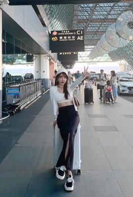 နောက်တံခါးမယ့်တံခါးက “ Tingyin”  ကအရမ်းလှတယ် (10 နာရီ)