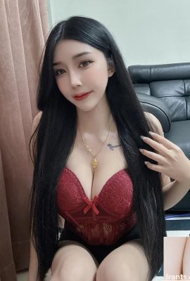 “ Si Rong Chen”  သည်မရေမတွက်နိုင်အောင်မရှိတော့သောလူ (10P) ကိုသိမ်းပိုက်ခဲ့သည်။