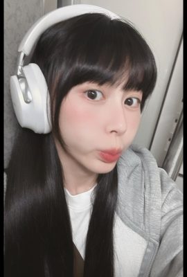 “ ငါသေစေပြီ”  ငါအရမ်းအံ့အားသင့်စရာကောင်းလောက်အောင်မာနထောင်လွှားခြင်း '' 10P)