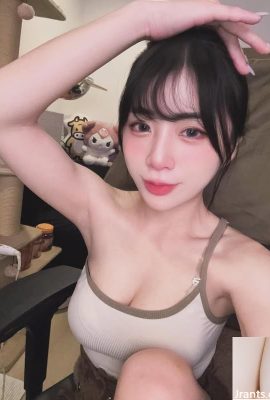 “ Miqin”  သည် Bikini (10P) 0 တ်ဆင်သည့်အခါကြည့်ရှုရမည်။