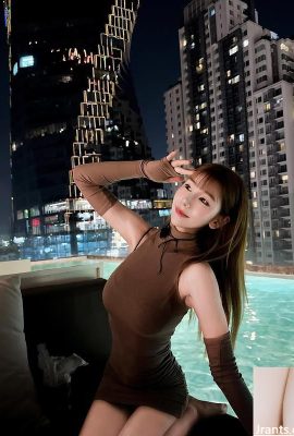 “ Rurei”  သည် sexy အနံ့နှင့်အတူအသက်ရှူခြင်း (10p)