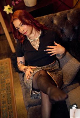 (Suicide Girls) မေ 14, 2025 – Scolw – အပျော်အပါးနှင့်တပ်မက်မှု (44p)