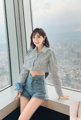 Sexy နှင့်လှပသောမိန်းကလေး “ ဆားငန်”  Salin “ သည်လူတို့အားတပ်မက်မှုရစေသည် (10 နာရီ)