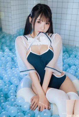 ရှည်လျားသောခြေထောက်ငယ်ရွယ်မိန်းကလေး “ Yi Shun”  သည်အလွန်ပြည့်ဝ၏,
