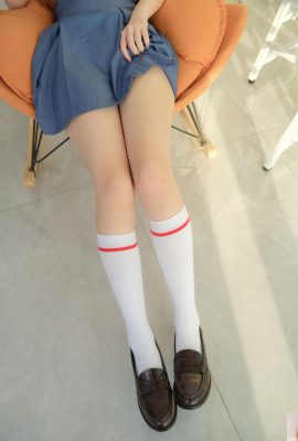 (တရုတ်မော်ဒယ်လ်လူ့ခန္ဓာကိုယ်) Xiaoen “ Asukka”  (121p)