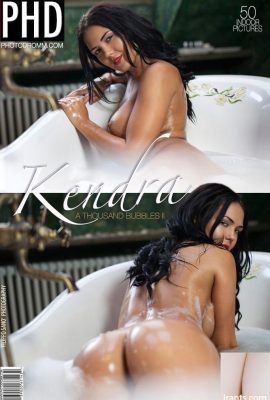 (PhotodRomm.com) (2016-04-18) Kendra – Bubbles II