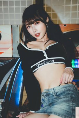Sexy Young Girl “ Hami”  သည်ဆွဲဆောင်မှုရှိသောနည်းဖြင့်ဝတ်ဆင်ထားပြီးသူမ၏ပူကျက်ကျက်သောကျက်သရေကိုပြသခဲ့သည် (10p)