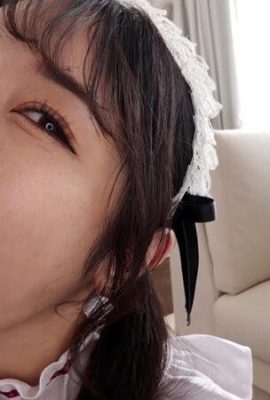 Onosaka Yuika: (4K) လှပသောရင်သားနှင့်လှပသောတင်းပါးများ … ရှည်လျားသောအနက်ရောင်ဆံပင်နှင့်မျှတသောအသားအရေဖြင့်လှပသောအိမ်ဖော်တစ် ဦး သည်ပြုံးနေသည်။ (21P)