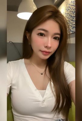 လှပသောရင်သားများ, မြင်းဖြူလေးသည် “ Xue Ruhan”  သည်မာနကြီး။ အံ့သွဖွယ်ကောင်းသောနှစ်ဆမြင့်မားသည် (10P)