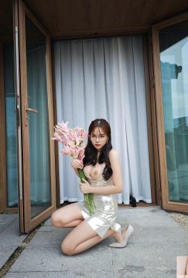 ကြွေဟစာဖြူဖြူမူပိုင်ခွင့်သားရေဂါ 0 န်အကျပ် (33p)