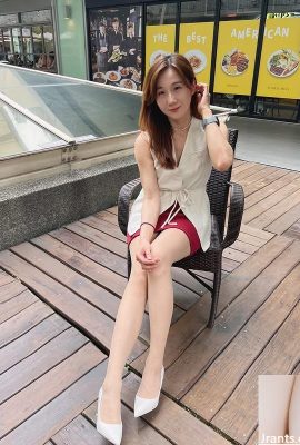 “ Abie Chi”  Electant Phi ကစိတ် 0 င်စားစရာကောင်းသည် (10p)