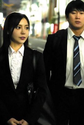 Yoshizawa Yuki – အမျိုးသမီးသူဌေး၏လျှို့ဝှက်နေထိုင်မှု၏လျှို့ဝှက်ချက်မှာ Masizawa Yuki (21P)