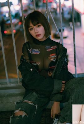 “ 155xchang”  သည်လူများကိုပထမ ဦး ဆုံးမျက်မှောက်တွင်ချစ်မြတ်နိုးသည့်မှော်အတတ်ရှိသည်။