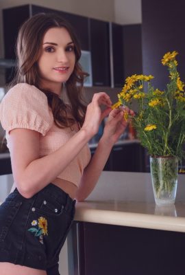 Julietta – နွေရာသီပန်းပွင့် (103p)