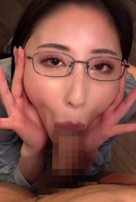 Kitano Mina: အလေးအနက်ထားပြီးနှိမ့်ချသောဇော်ချိုသည်ဒစ်ကိုကြည့်ပြီး Lewd စကားလုံးများထွက်ပေါ်လာသည်။ (21P)