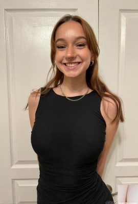 Melanie Marie Porn Images (21P) မှ ATK Galleria ဖျော်ဖြေတင်ဆက်သည်။