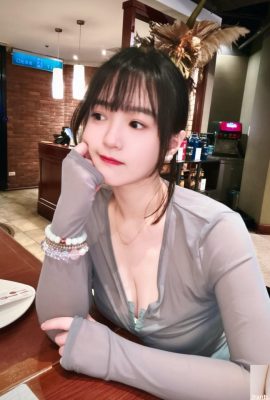 “ Wang Xuxu Anna”  တွင်ကောင်းကင်တမန်နှင့်နူးညံ့သိမ်မွေ့သောမျက်နှာများသည်ချိုသောနှင့်နူးညံ့သိမ်မွေ့သောမျက်နှာများရှိသည်။
