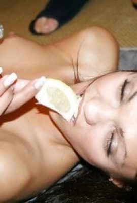 Slutty Blonde ၏ Blonde ၏ Blonde သည်အုပ်စုလိုက်လိင်ဆက်ဆံပြီးနောက်သုတ်ရည် (11p)