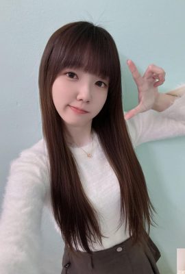 “ Bai Yi”  ရဲ့လှပတဲ့ပုံရိပ်တွေဟာတောက်ပနေပြီးသူမချစ်စရာကောင်းတဲ့ပုံ (10 နာရီ)