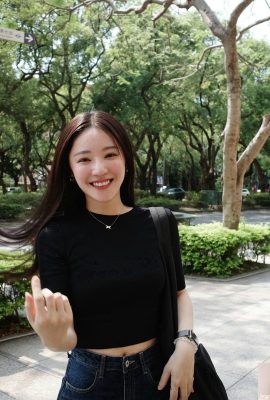 “ Jiexi”  ဟာနတ်သမီးပုံပြင်လိုလှပတဲ့မျက်နှာရှိတယ်။ အဘယ်သူသည်မြင်သောအခါအဘယ်သူကိုမလှုပ်ရှားမလဲ (10p)