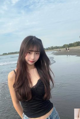 “ Xu Ci” , ကြီးကျယ်တဲ့ချိုမြိန်တဲ့မိန်းကလေးတစ်ယောက်ကသူမကိုသွေးဆောင်ဖြားယောင်းဖို့ကောင်းကောင်းပြသထားတယ် (10p)